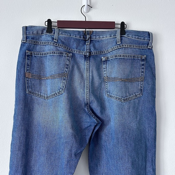 Ariat Jeans Mens 38x30 M2 Relaxed Boot Cut Blue Medium Wash Denim - Picture 8 of 10
